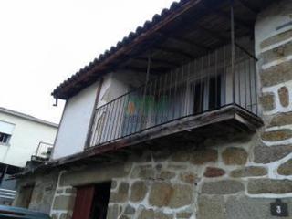 House in As Lagoas