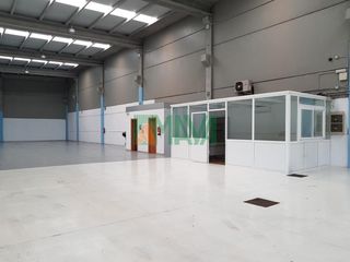 Industrial building in San Cibrao das Viñas