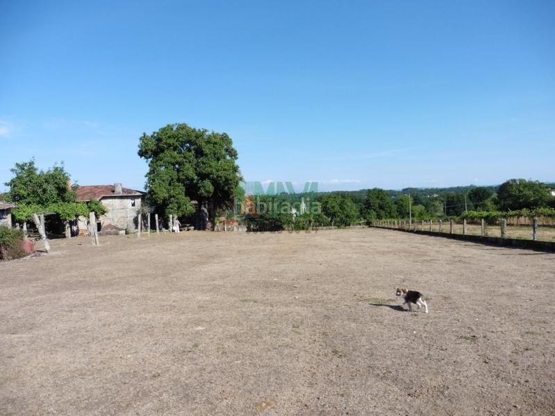 Foto 1c5d9ae2-2bd6-4d35-a69f-2adea2e572c3. Masia a Amoeiro