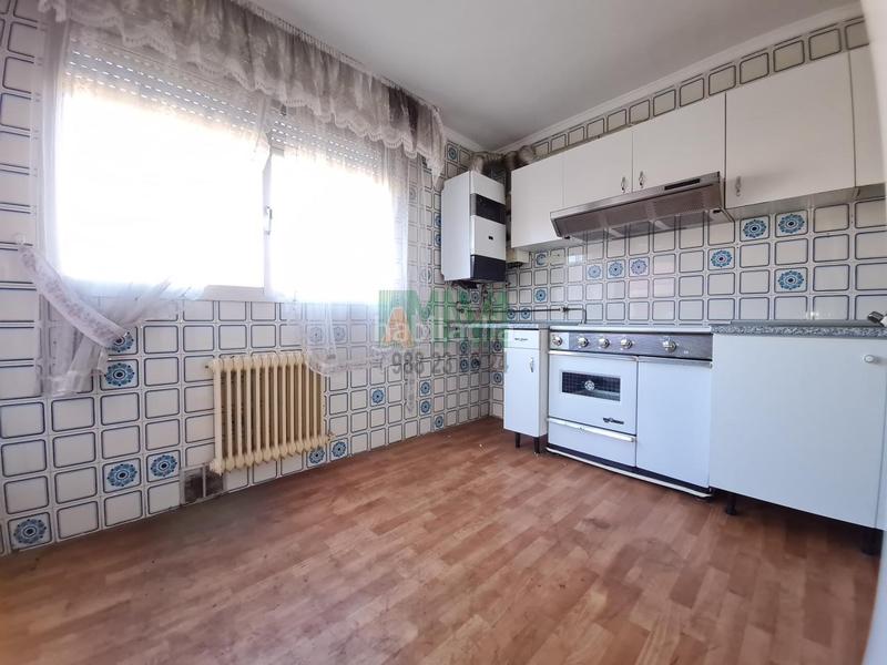 Foto 3ab5e640-b251-4019-b3b5-6010583f1281. Appartement avec chauffage dans A Carballeira Ourense