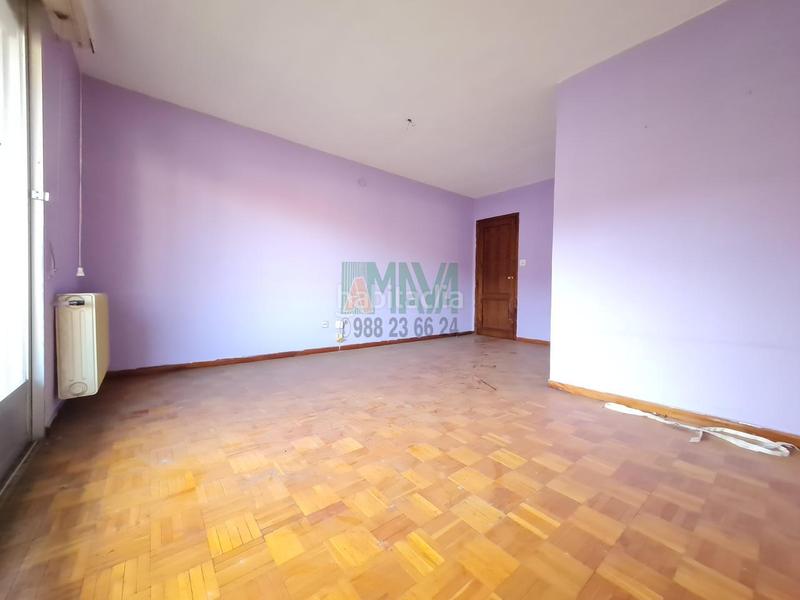 Foto cfa07d6d-82e2-47a1-a98c-5f37fed85d57. Appartement avec chauffage dans A Carballeira Ourense