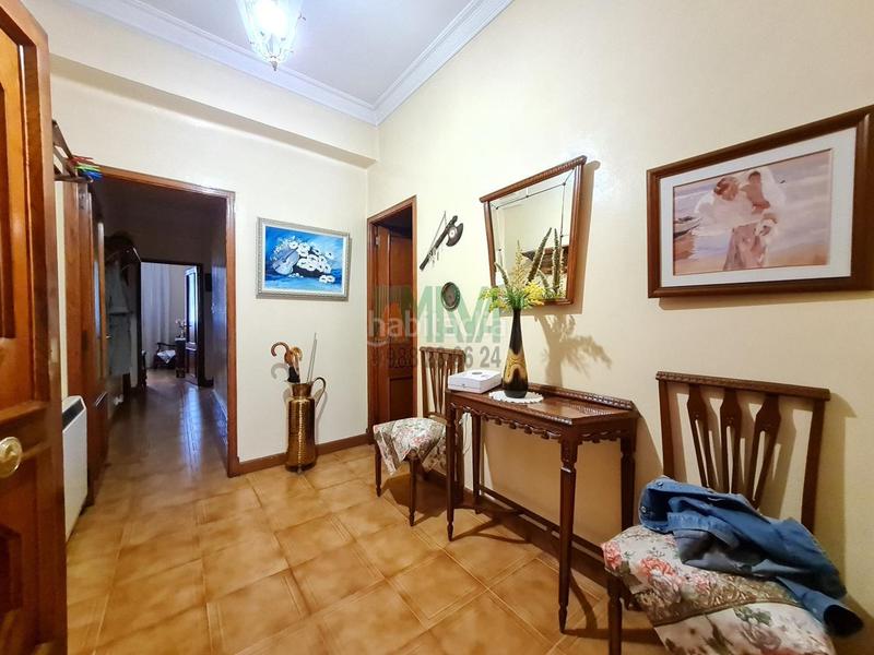 Foto 3ba28fe8-a0f2-4946-8ae7-771f4beb51fb. Edificio en Posío Ourense