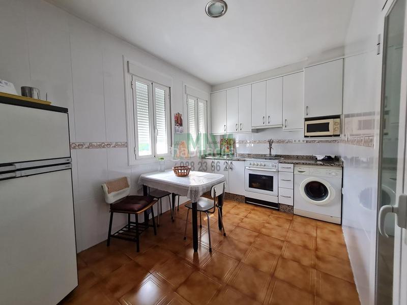 Foto 17756a27-73c2-4a7d-b503-ba493c60d4ae. Gebäude in Posío Ourense