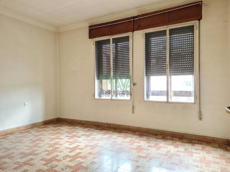 Foto 5592a6bb-9069-489e-8221-026df1fafe73. Gebäude in Posío Ourense