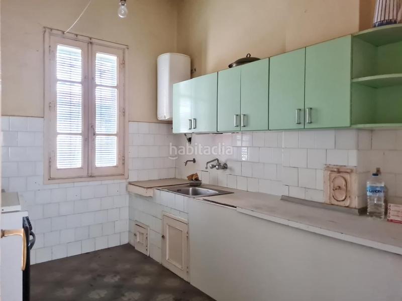 Foto bc7bc5a9-507e-4248-9650-a02cea1b7c96. Édifice dans Centro Ourense