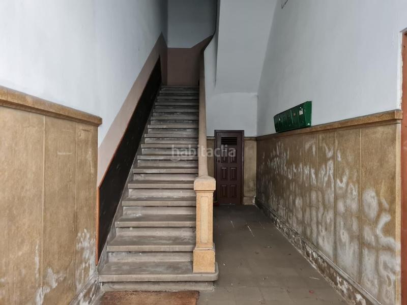 Foto fd8be46e-0c9b-4b01-87db-5709afcd4330. Edificio in Centro Ourense