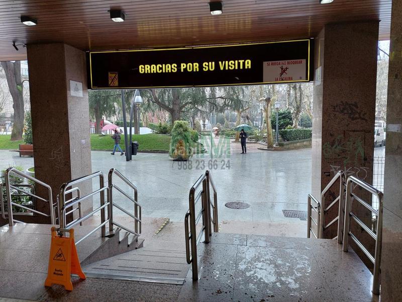 Foto 2e983a71-4a87-4ce7-aca6-504d904bbe70. Local comercial en Centro Ourense