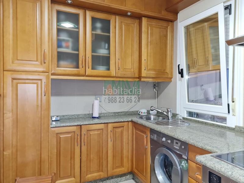 Foto 454f1e83-a4d2-4f09-a5bd-42c9277d8c75. Location appartement avec chauffage dans Centro Ourense