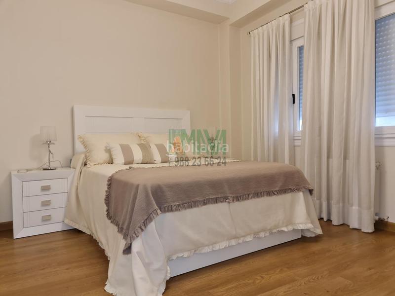 Foto 6eb1f848-41f5-457a-806f-06b33a7ba6f1. Rent flat with heating in Centro Ourense
