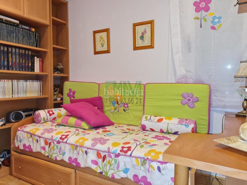 Foto c2775977-a971-461b-9112-36bf87db864b. Rent flat with heating in Centro Ourense