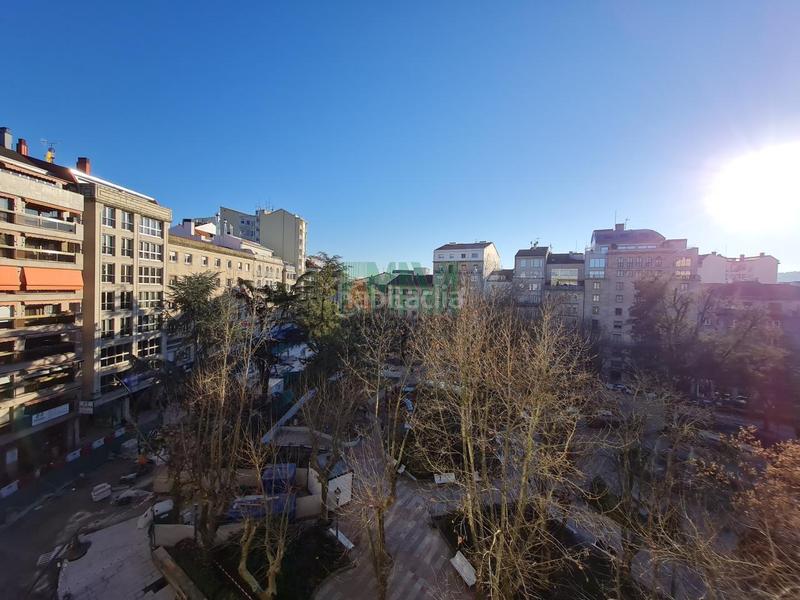 Foto af3eeefc-aa63-45c3-b0da-03500ed287e0. Alquiler piso en Centro Ourense