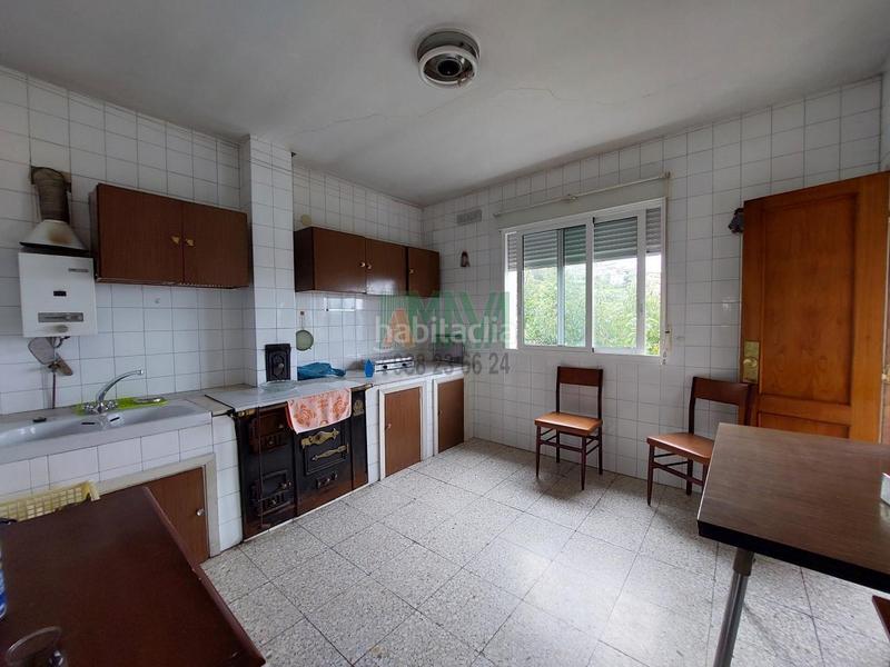 Foto 7567c3f7-6805-4570-b405-3e321c6a6902. Casa con parcheggio in San Francisco Ourense