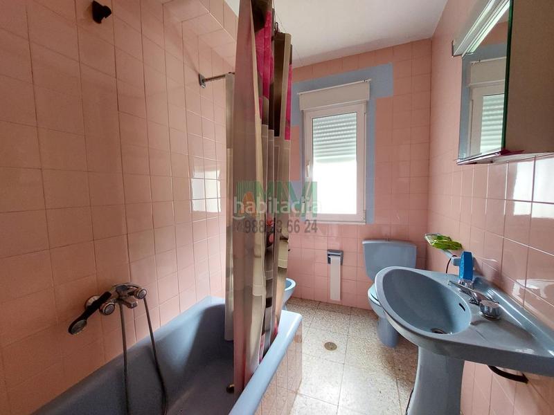Foto f1ec4803-6bef-4fb5-b79f-6699a103702e. Casa con parcheggio in San Francisco Ourense