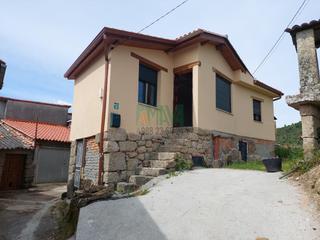 Casa a Pereiro de Aguiar (O)