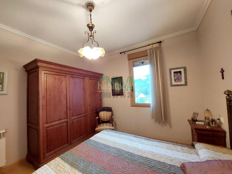 Foto 376df673-4381-4d8b-b2cc-2858d9c7e5a6. Chalet con riscaldamento parcheggio in As Lagoas Ourense