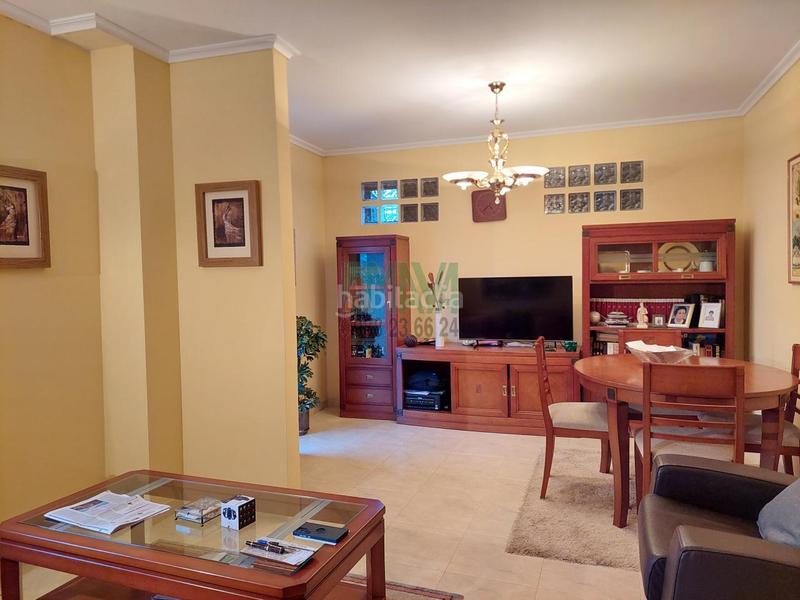 Foto 63e9ab85-a847-4719-8762-e415dfad6cbf. Chalet con riscaldamento parcheggio in As Lagoas Ourense