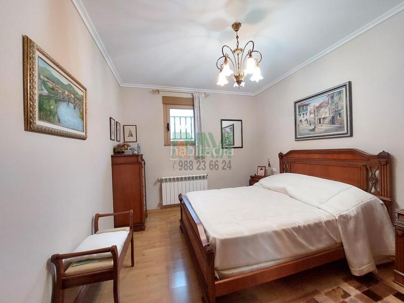 Foto 67b7e295-77f9-46e6-a7a9-4f20dfc64456. Chalet con riscaldamento parcheggio in As Lagoas Ourense