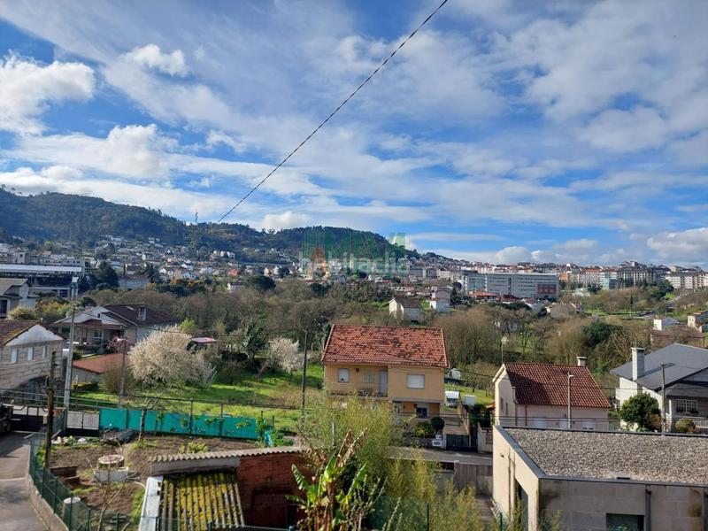 Foto da77195f-ec73-4f52-8f4c-02171565ce29. Chalet con riscaldamento parcheggio in As Lagoas Ourense