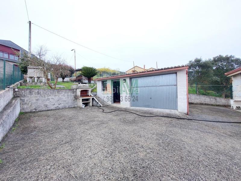 Foto fb427b73-a320-4b1d-8c2d-3a740ee7d7d7. Chalet con riscaldamento parcheggio in As Lagoas Ourense