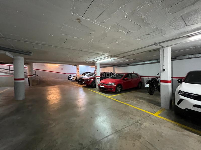 Foto 0681d079-a1dd-47fd-ae9c-53ab05b8d7fe. Miete autoparkplatz in carrer de viladecans 12 in Sant Boi de Llobregat