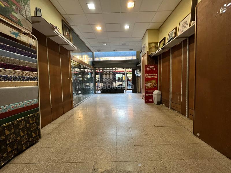 Foto 9ebfb04c-82fe-48b1-8f5e-2e3d7e417e49. Alquiler local comercial en L´Antiga Esquerra de l´Eixample Barcelona