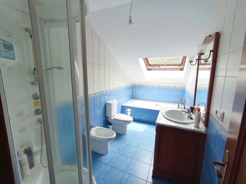 Foto c0e03611-2ac6-4c63-b22a-1c2cbd049884. House with parking in Loureda - Lañas - Barrañán Arteixo