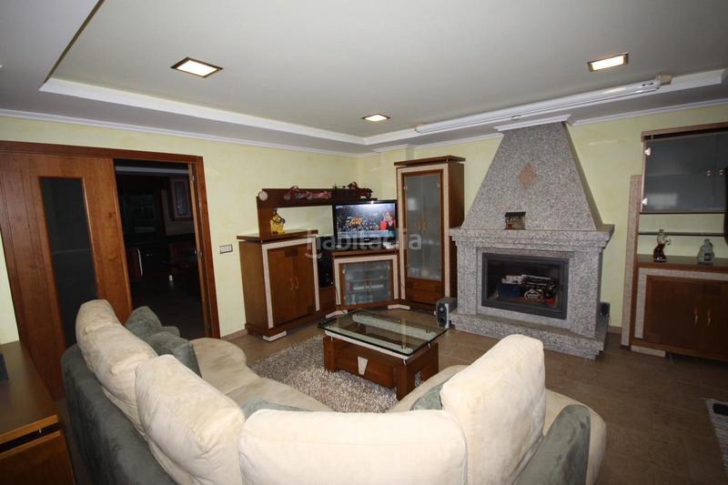 Foto 469dc884-34f9-4329-8ebd-6a8892e7c5af. Chalet en Oseiro Arteixo