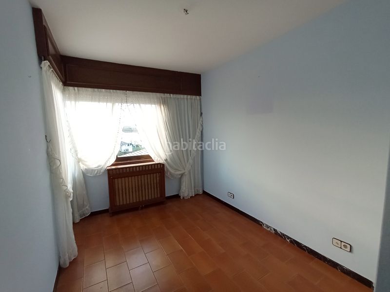 Foto b79c995d-c571-4544-bc74-f5f38605a63a. Xalet amb calefacció aparcament piscina a Neda