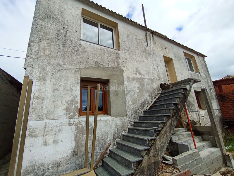 Foto 608415ea-6b75-4789-98d3-c344272eca43. Casa a Laracha