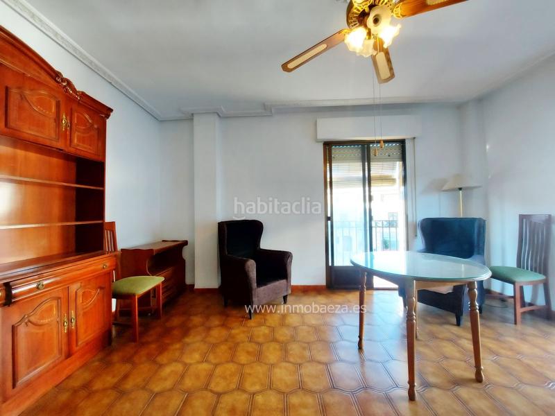 Foto dc601405-4640-4265-bdeb-b76c979d7674. Appartamento con riscaldamento in Baeza