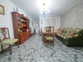 Casa en Villatorres. Casa en venta en centro, 3 dormitorios.