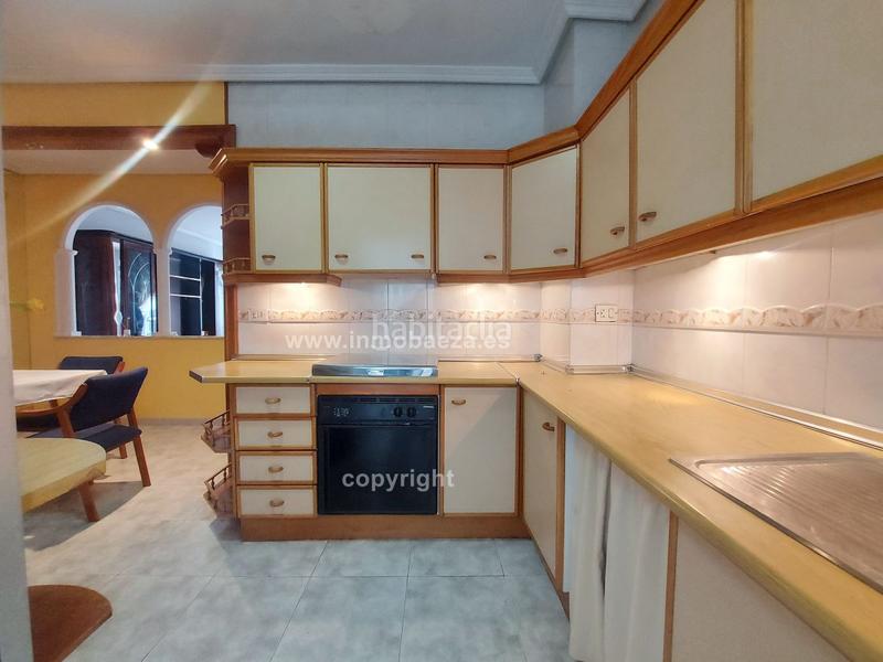 Foto 01140cda-02fe-4599-bdb9-e47bf3f68a3e. Appartamento in Baeza