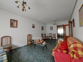 Casa en Baeza. Casa en venta en barrio las sierras, 5 dormitorios.