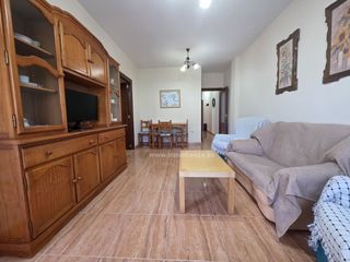 Lloguer Pis a Baeza. Piso en alquiler en algodonera, 2 dormitorios.