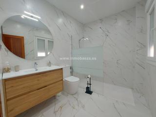 Rent Flat in Baeza. Piso en alquiler en puerta ubeda, 3 dormitorios.