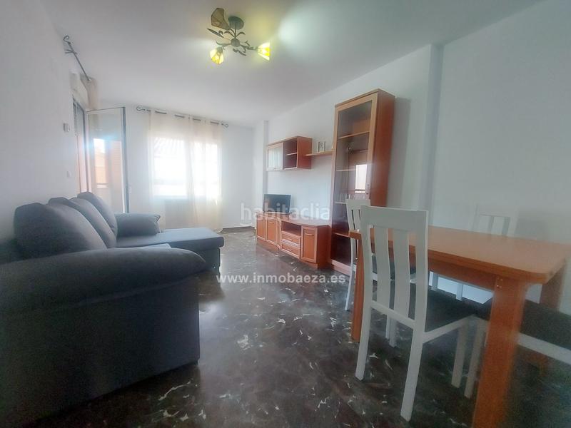 Foto a2e0e356-234f-478d-bfae-a481868e87a8. Piso  en venta en barrio andalucía, 2 dormitorios. en Baeza