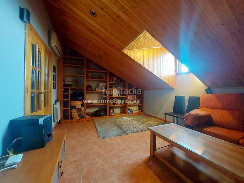 Foto 17973b9b-eda5-48d0-b67a-1ded7bba89fa. Dúplex amb calefacció a Baeza