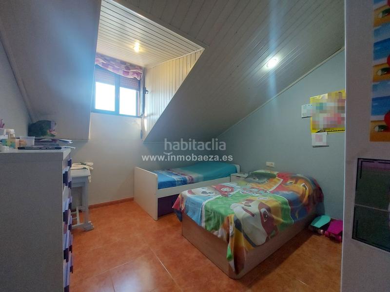 Foto 4e78ea3b-d93b-4bfd-a453-beb838a767d7. Dúplex amb calefacció a Baeza