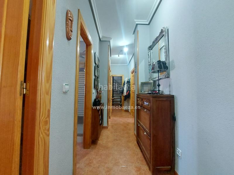 Foto 60f7c5a8-b88a-46e0-834c-04581e40c4b1. Dúplex amb calefacció a Baeza