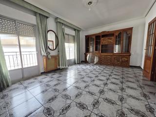 Edifici a Baeza. Edificio en venta en barrio andalucía, 6 dormitorios.