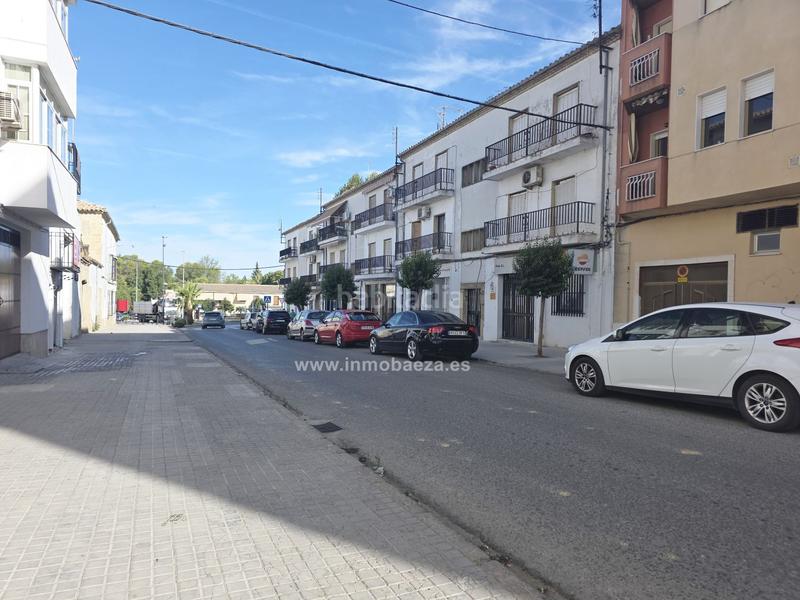 Foto c499975a-aed1-4ef0-8c2e-e2aa9ec2cb6c. Aparcament cotxe a Centro ciudad Linares