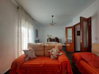 Lloguer Casa a Baeza. Casa en alquiler en avd. andalucía, 4 dormitorios.
