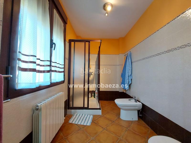 Foto 17c9d37c-624f-44e7-98d7-fed3c3136612. Xalet amb calefacció aparcament a Baeza