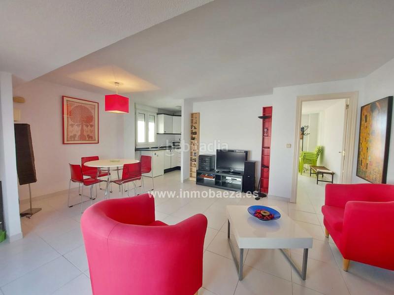 Foto ed7cbc38-1e71-45c5-a1d8-4e42d200f87e. Rent apartment with heating in Baeza