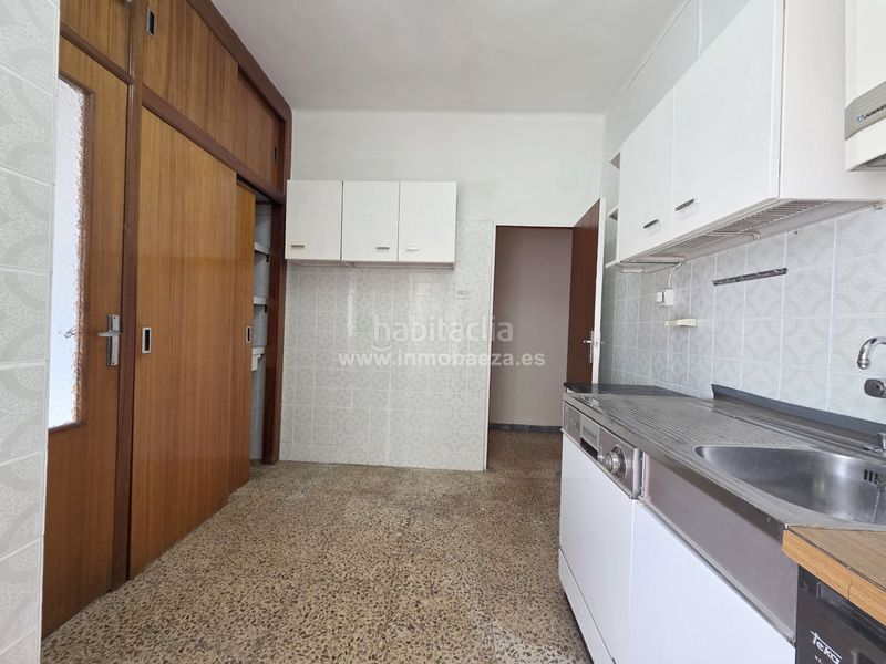 Foto f6438456-cb97-4559-b726-f47e414657b1. Pis a Baeza