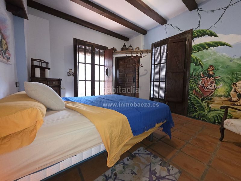 Foto 188a3891-62b5-46d0-aaf8-a30a390b1f20. Casa amb calefacció a Baeza