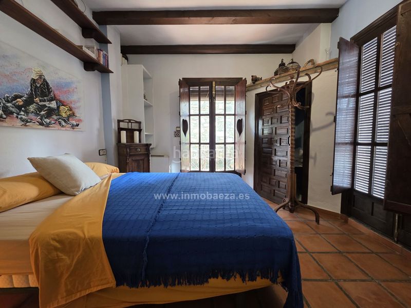 Foto a31d7485-f97d-4ff1-a9df-f821e558a2ef. Casa amb calefacció a Baeza