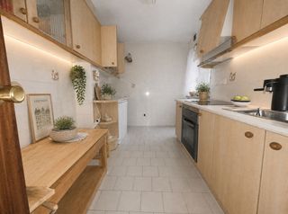 Flat in Baeza. Piso en venta en tres fuentes, 4 dormitorios.