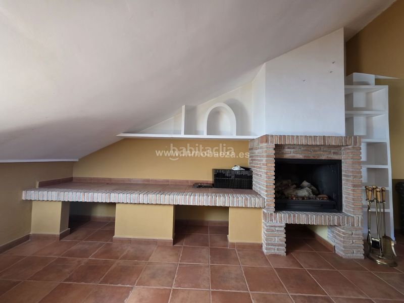 Foto c6b06d37-c1b9-4728-8f09-1178a6ae925d. Casa amb calefacció aparcament a Baeza