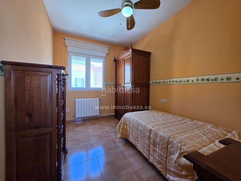 Foto da750a32-31ff-4268-9a80-b43ddabd1796. Casa amb calefacció aparcament a Baeza